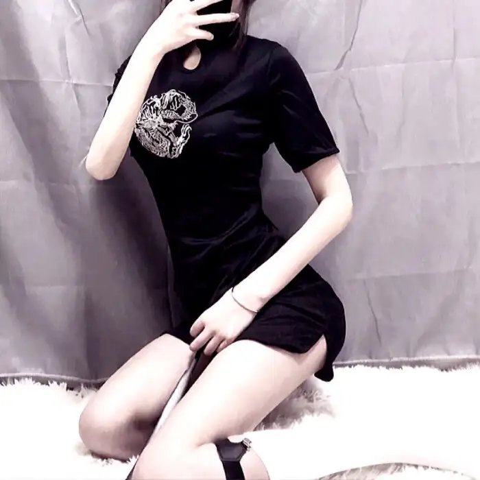 腾空而起的少年